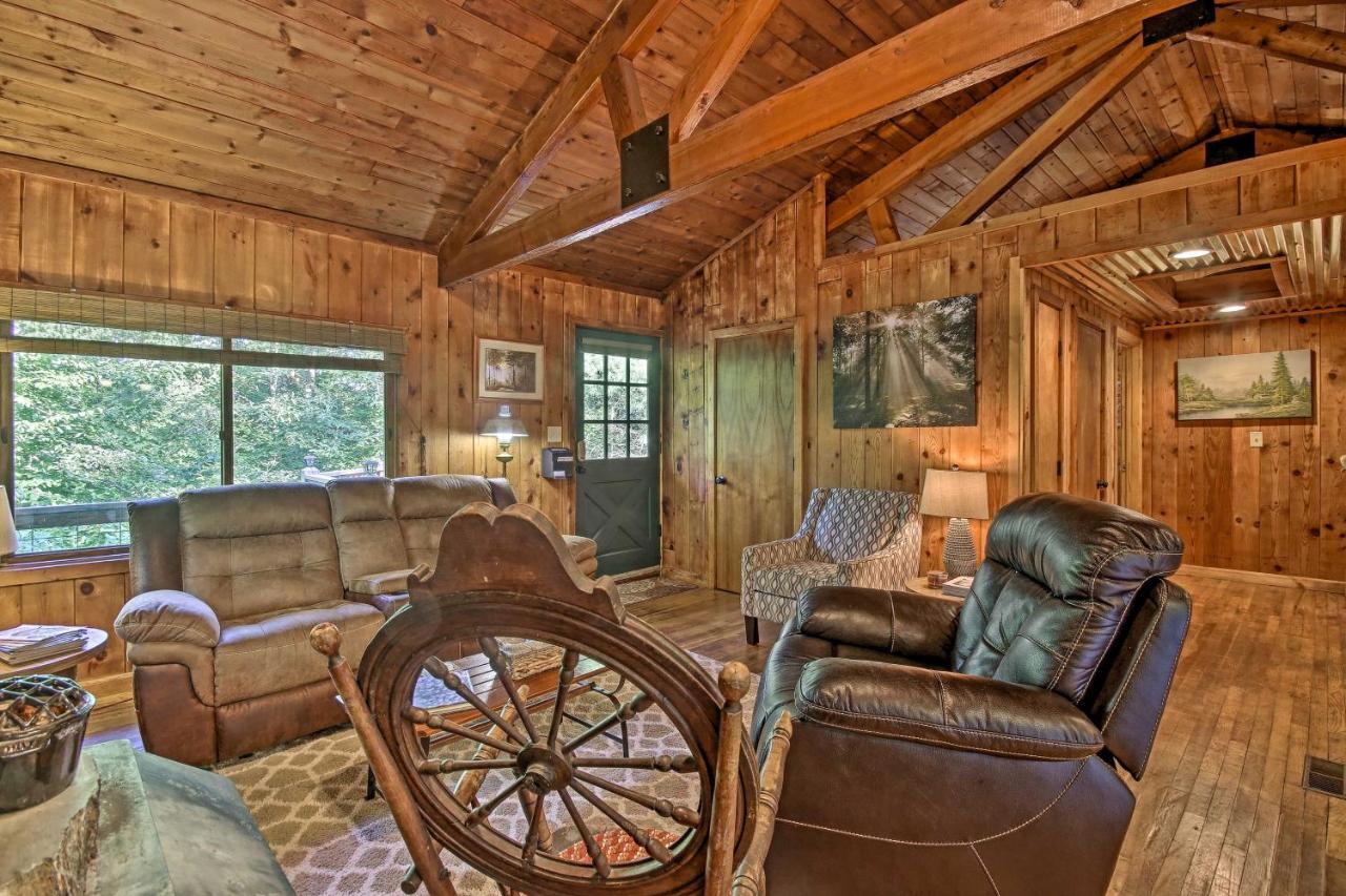 Secluded Stanardsville Cabin With 10 Acres And Hot Tub Buitenkant foto