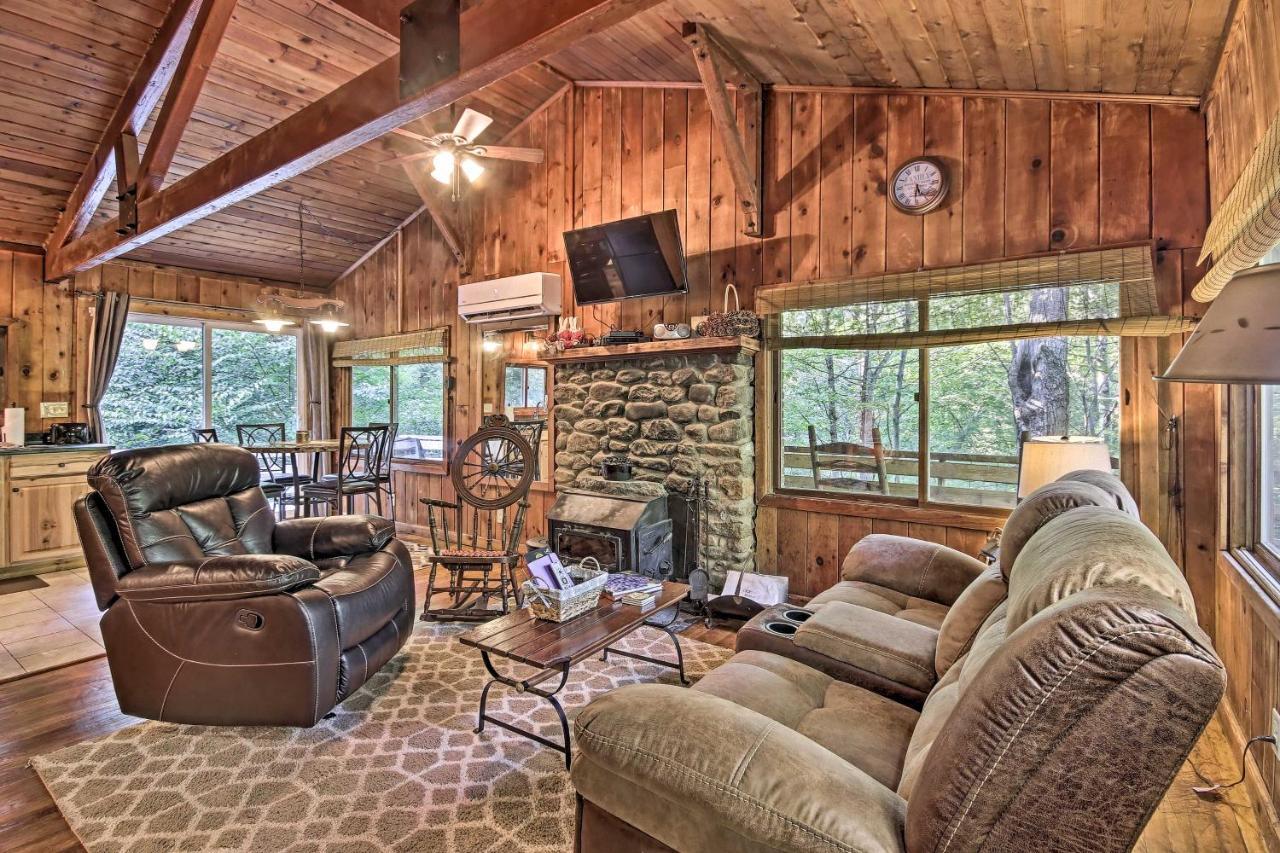 Secluded Stanardsville Cabin With 10 Acres And Hot Tub Buitenkant foto