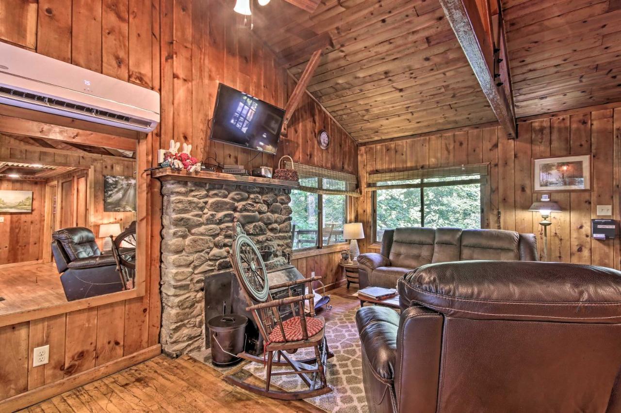 Secluded Stanardsville Cabin With 10 Acres And Hot Tub Buitenkant foto